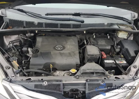 2015 Toyota Sienna Xle из США, поврежденный, VIN 5TDYK3DC9FS635128